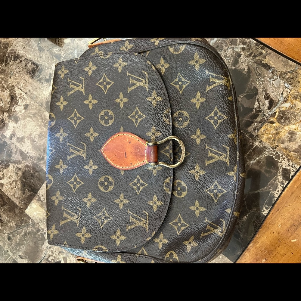 LV purse